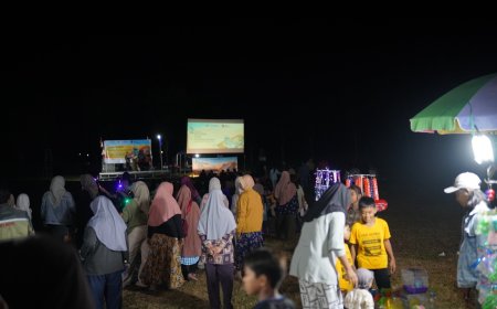 Layar Tancap Ala FFP & Komunitas Purbalingga